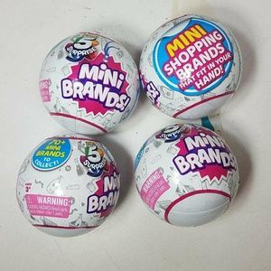 Surprise 5 Mini Brands